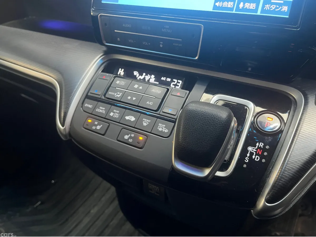 Honda Stepwagon MPV, Petrol Hybrid, 2020, Black