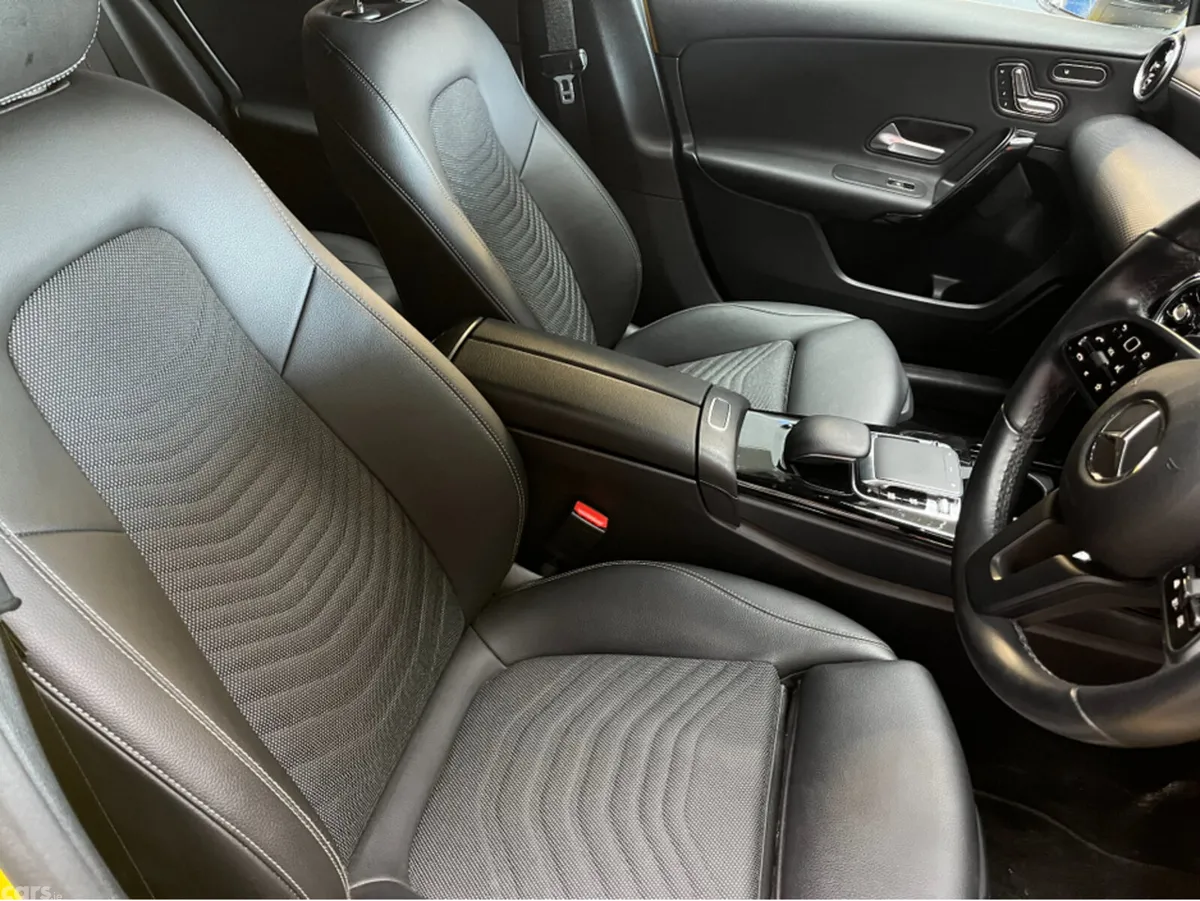 Mercedes-Benz A-Class Hatchback, Diesel, 2019, Yellow