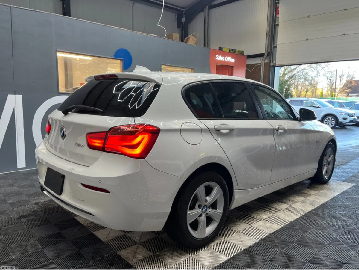 BMW 1-Series Hatchback, Diesel, 2017, White