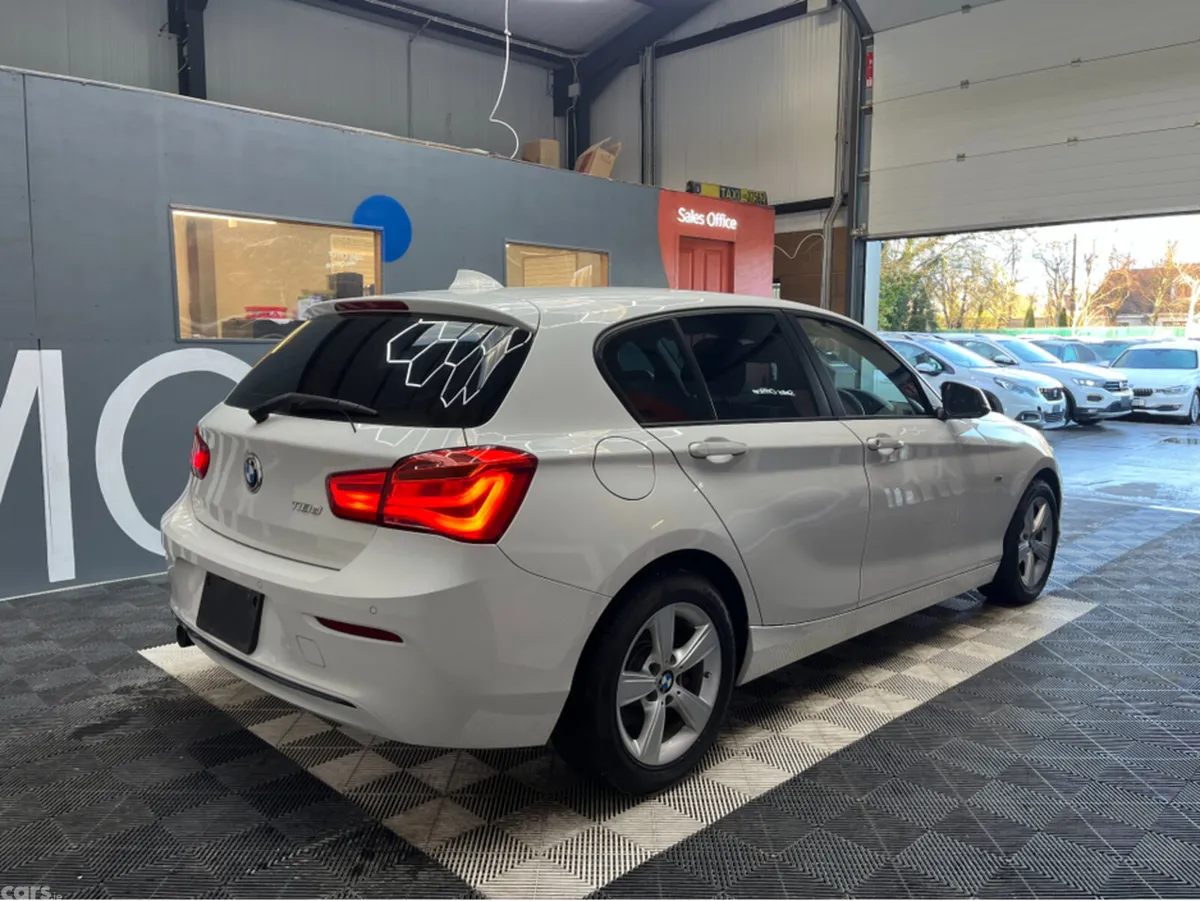 BMW 1-Series Hatchback, Diesel, 2016, White