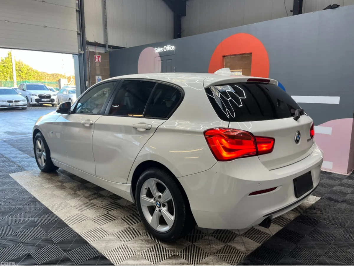 BMW 1-Series Hatchback, Diesel, 2016, White