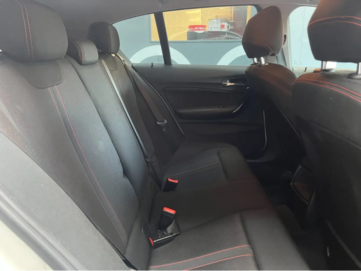 BMW 1-Series Hatchback, Diesel, 2016, White