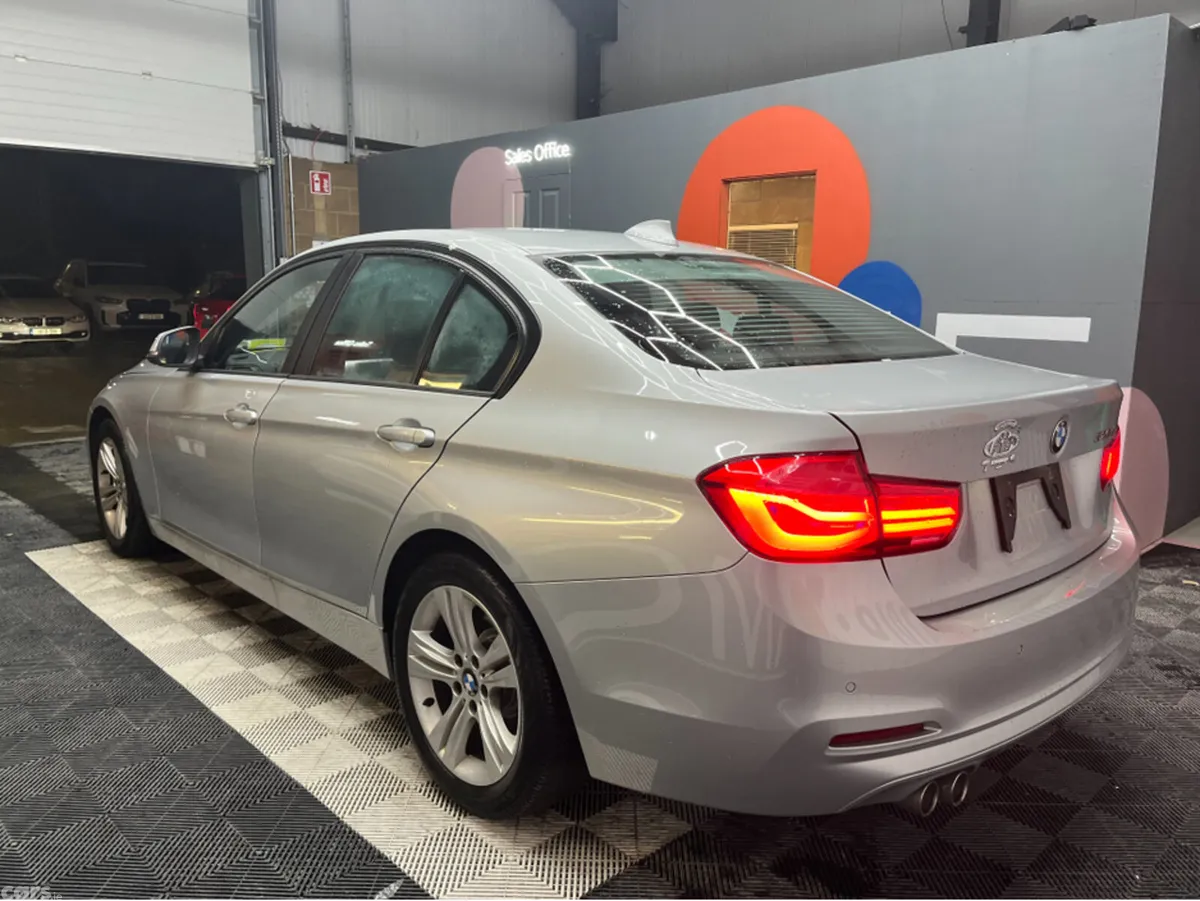 BMW 3-Series Saloon, Diesel, 2017, Silver