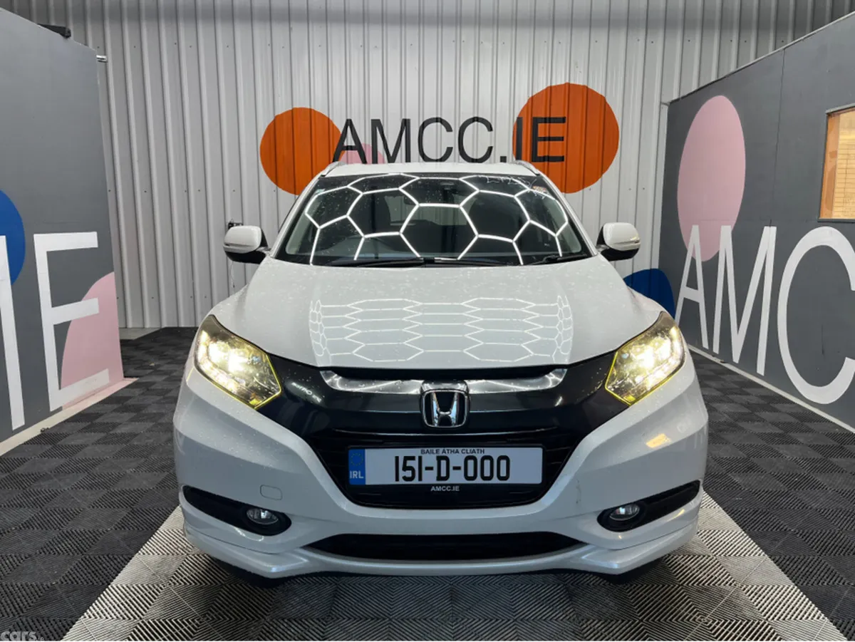Honda Vezel SUV, Petrol Hybrid, 2015, White