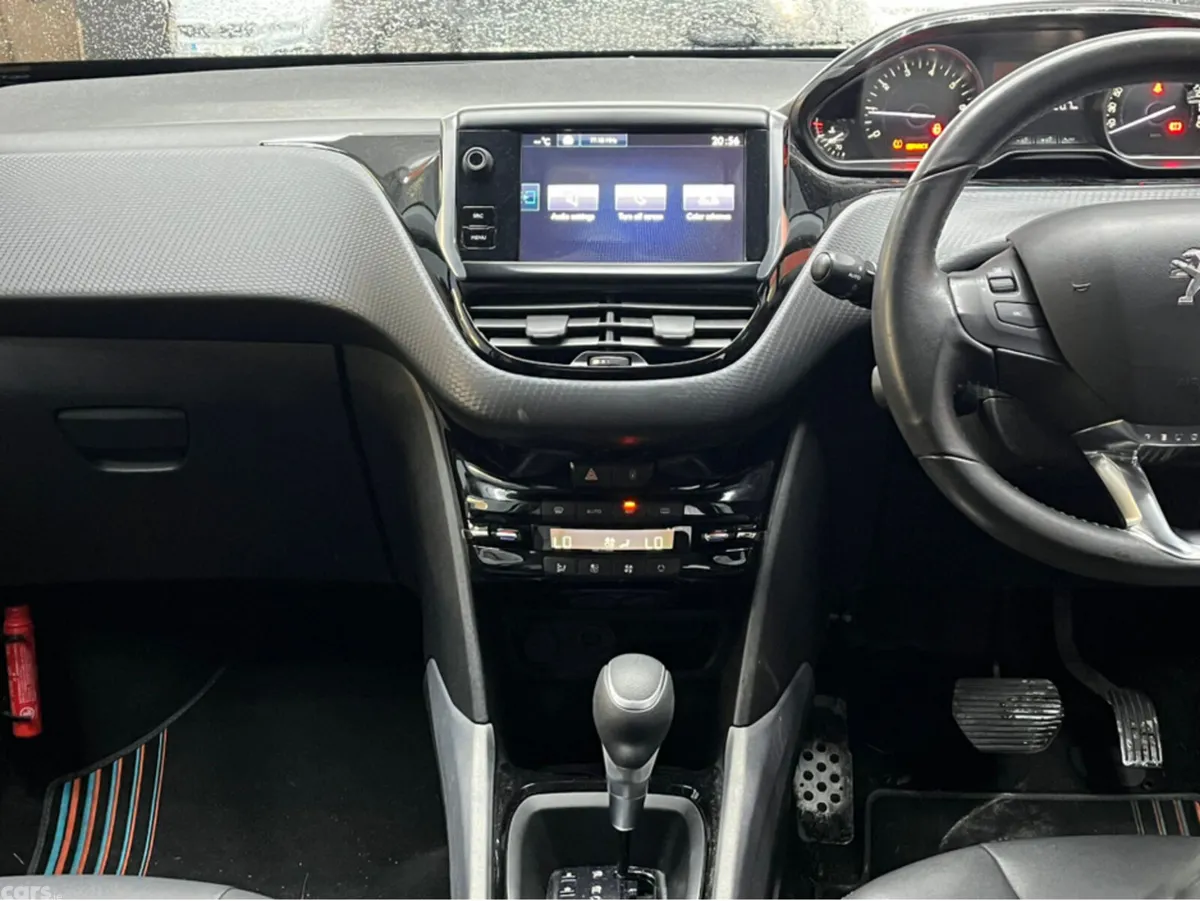 Peugeot 2008 Hatchback, Petrol, 2016, Blue