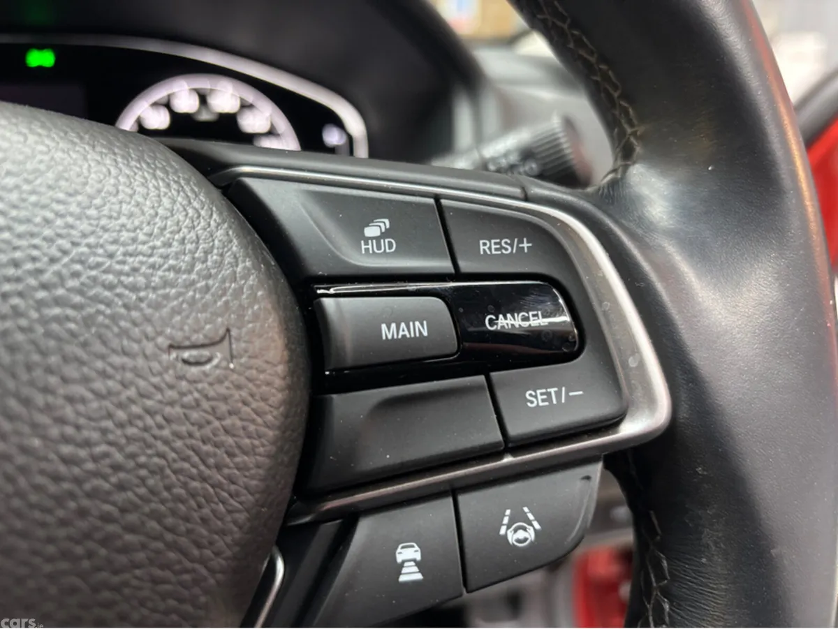 Honda Accord Saloon, Petrol Hybrid, 2022, Red