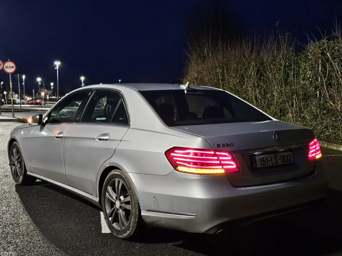 Mercedes-Benz E-Class Saloon, Diesel, 2015, Silver
