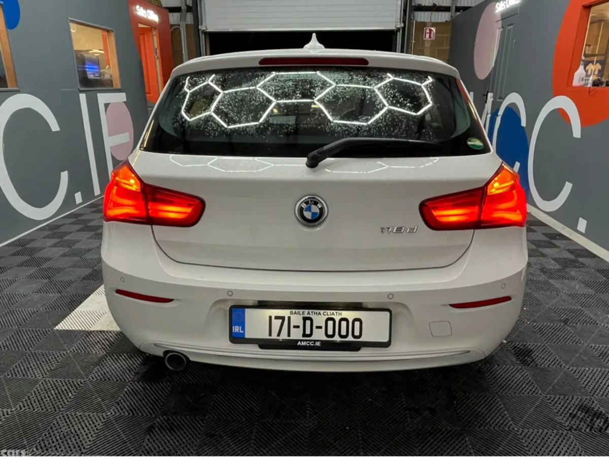 BMW 1-Series Hatchback, Diesel, 2017, White
