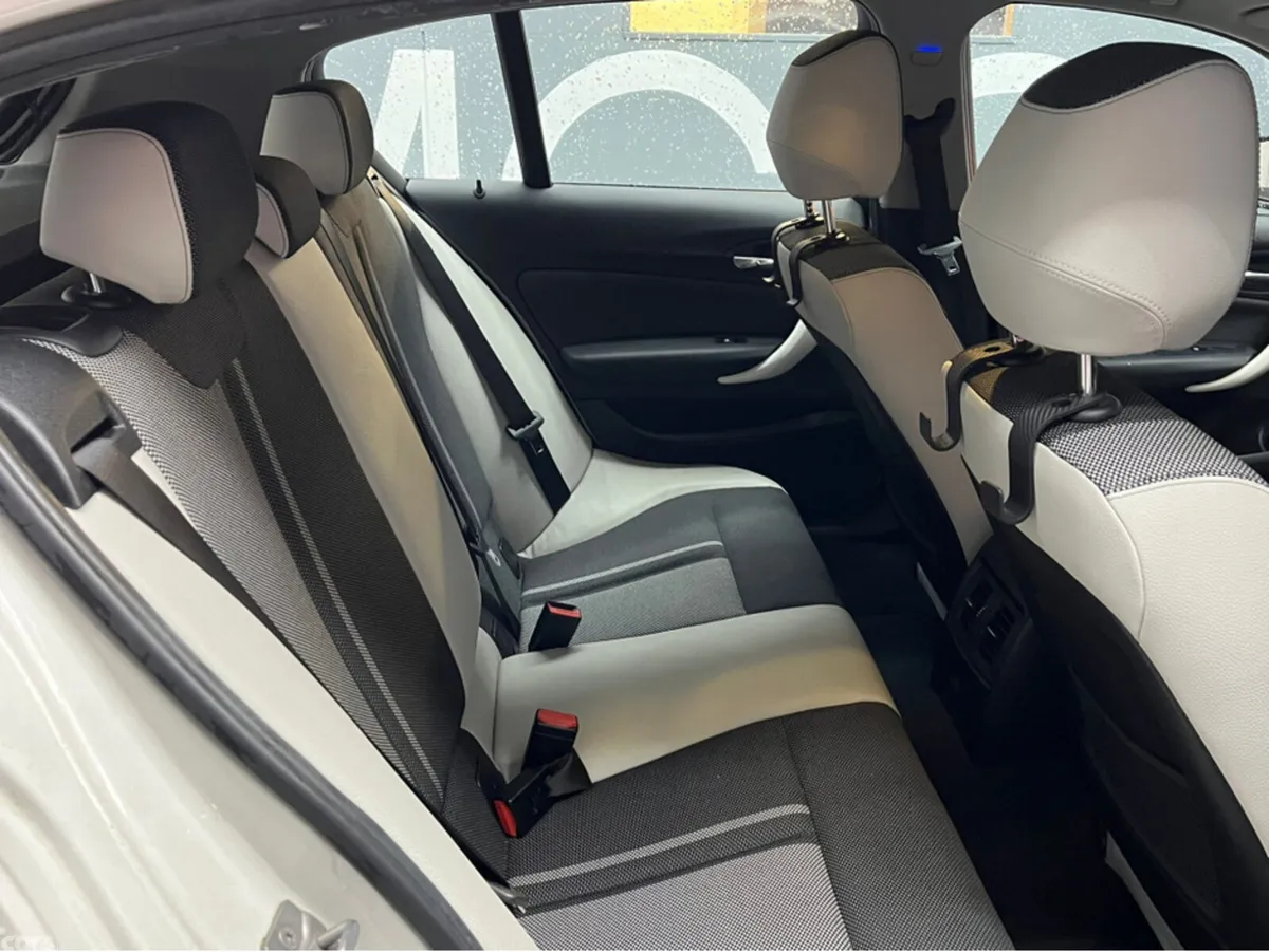 BMW 1-Series Hatchback, Diesel, 2017, White