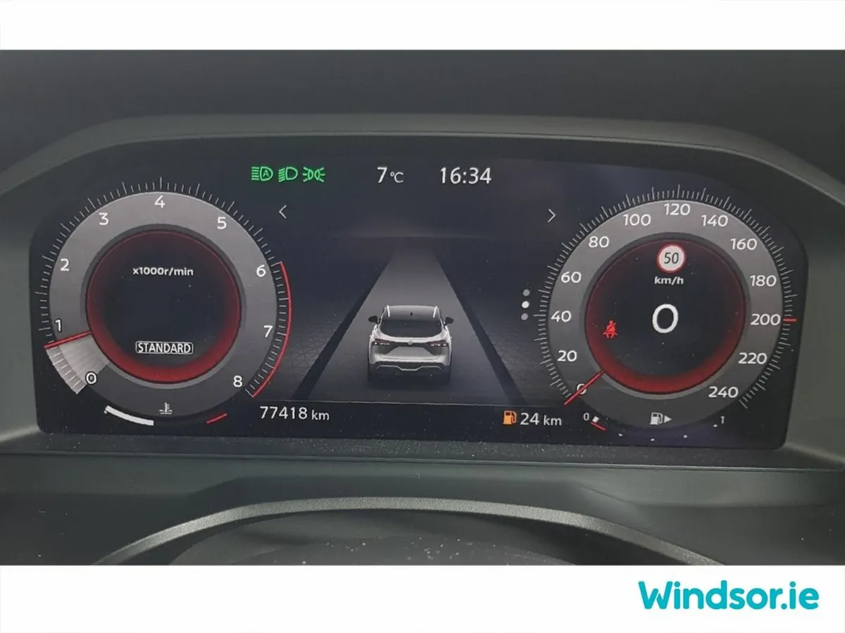 Nissan Qashqai MPV, Petrol, 2022, Grey