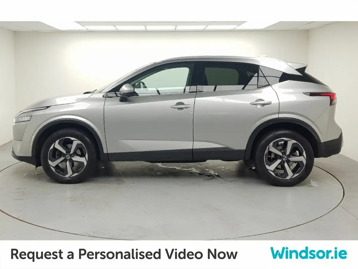 Nissan Qashqai MPV, Petrol, 2022, Grey