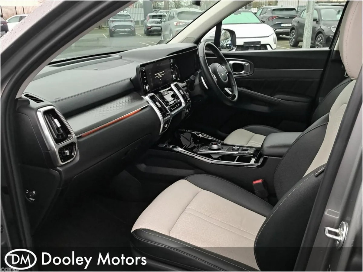 Kia Sorento SUV, Petrol Plug-in Hybrid, 2024, Grey
