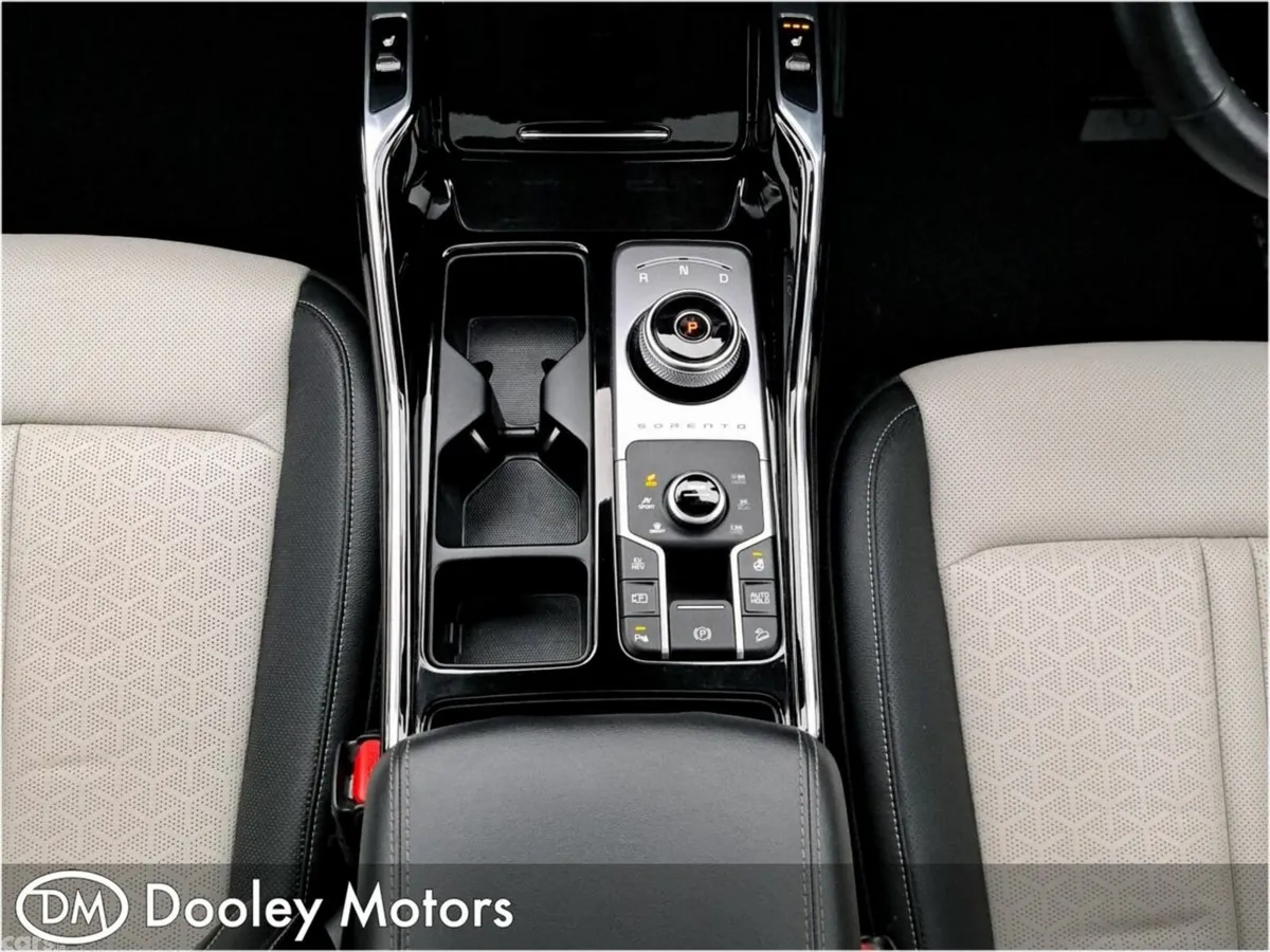 Kia Sorento SUV, Petrol Plug-in Hybrid, 2024, Grey