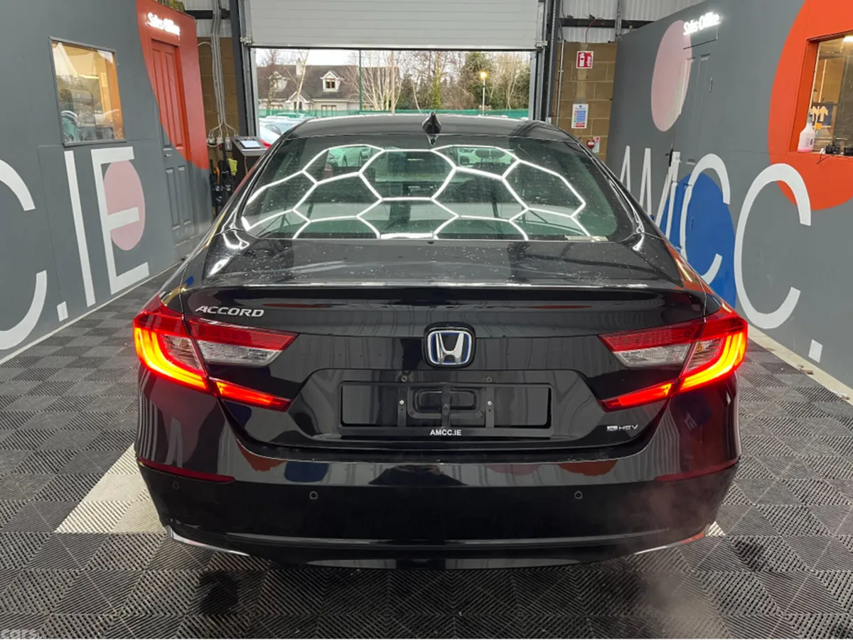 Honda Accord Saloon, Petrol Hybrid, 2021, Black