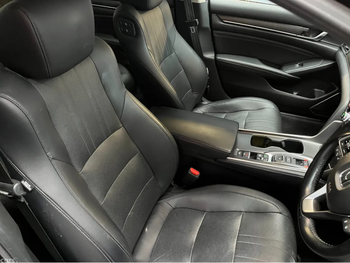 Honda Accord Saloon, Petrol Hybrid, 2021, Black