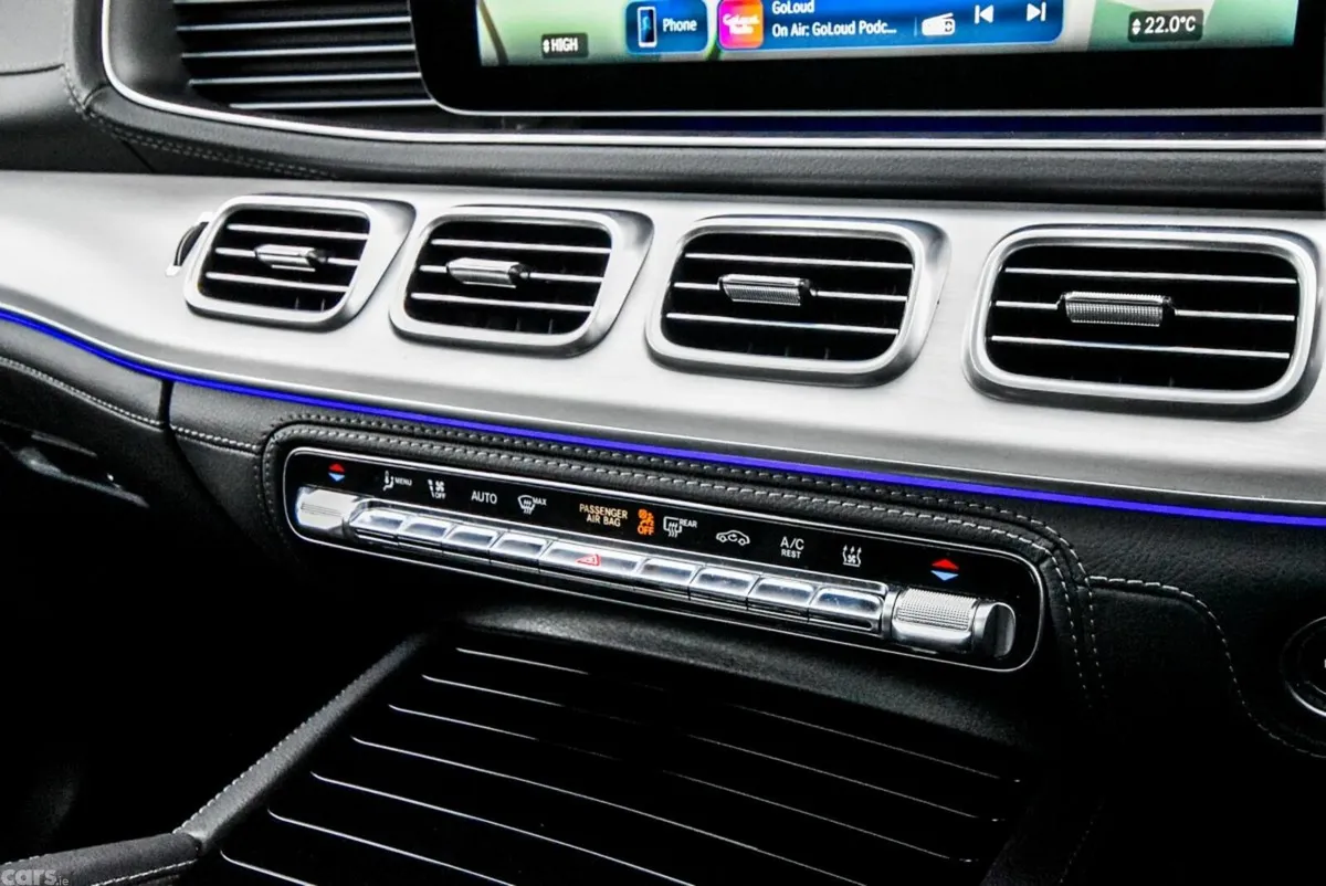 Mercedes-Benz GLE SUV, Petrol Plug-in Hybrid, 2025, Grey