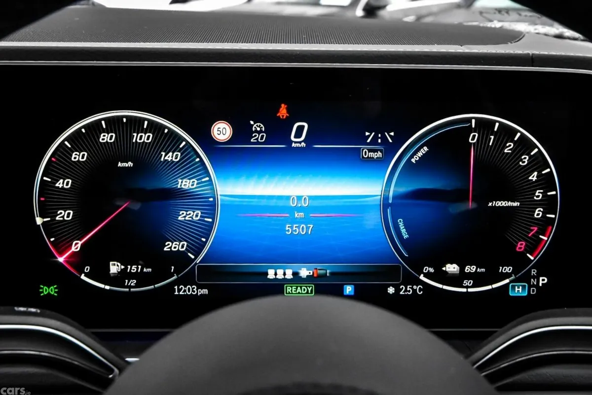 Mercedes-Benz GLE SUV, Petrol Plug-in Hybrid, 2025, Grey