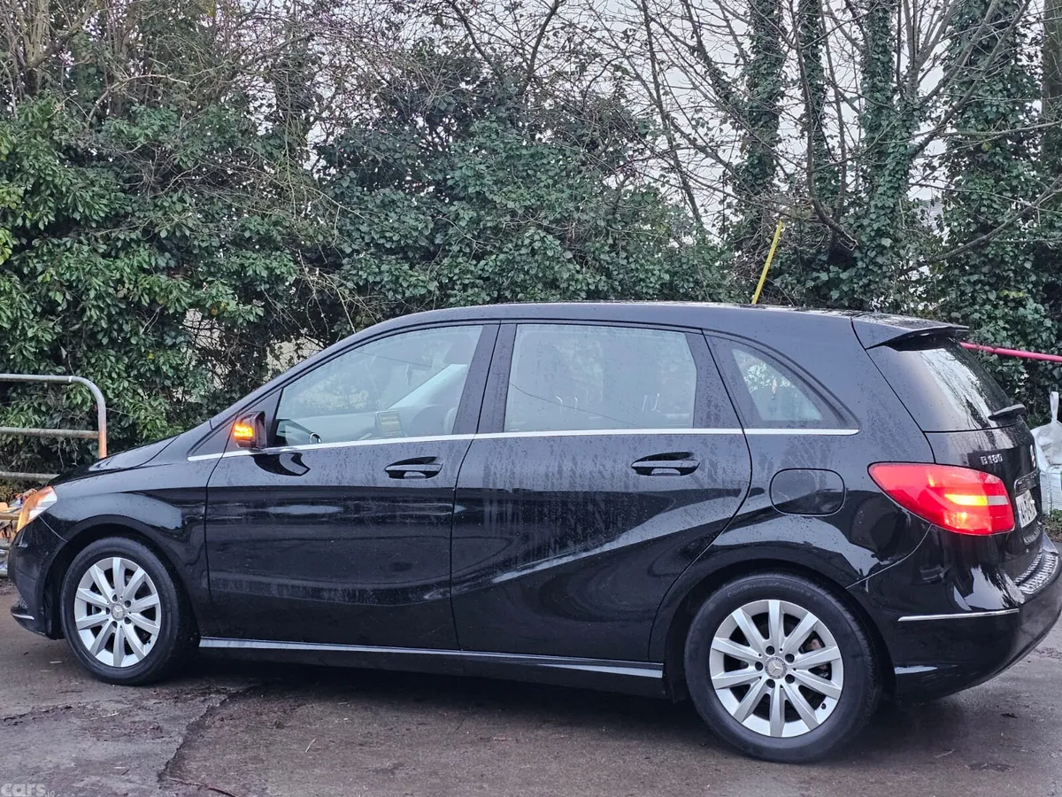 Mercedes-Benz B-Class MPV, Petrol, 2014, Black