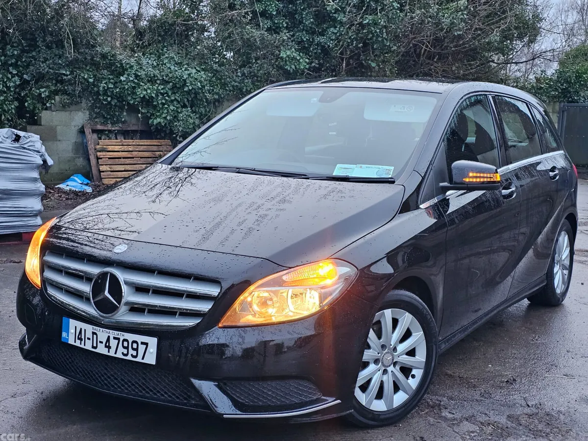 Mercedes-Benz B-Class MPV, Petrol, 2014, Black
