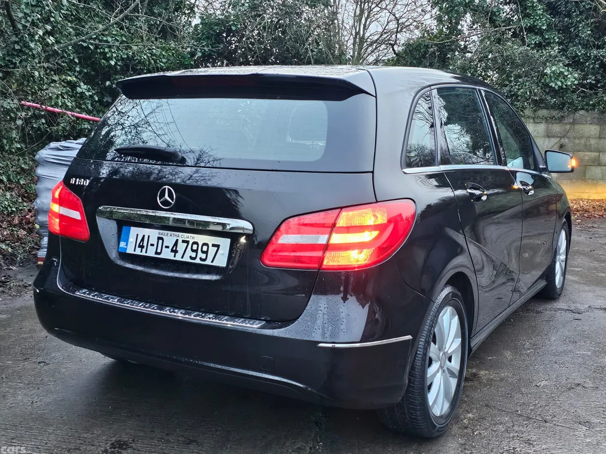 Mercedes-Benz B-Class MPV, Petrol, 2014, Black