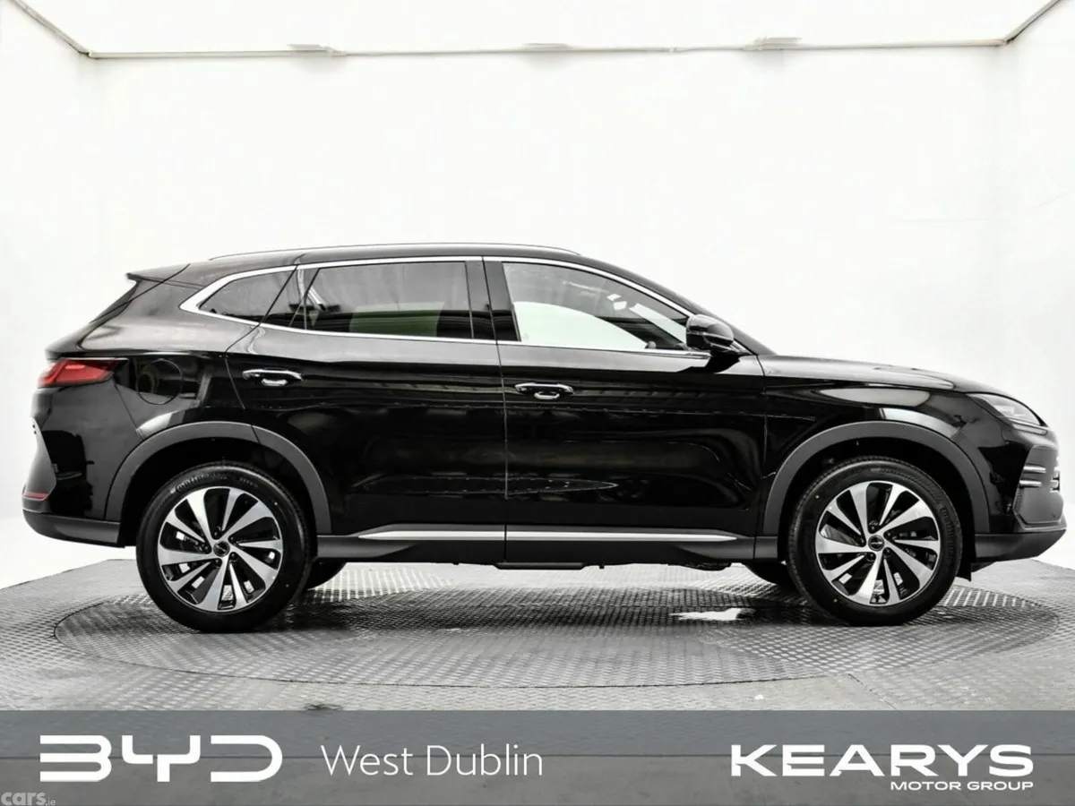 BYD SEAL U SUV, Petrol Plug-in Hybrid, 2027, Black