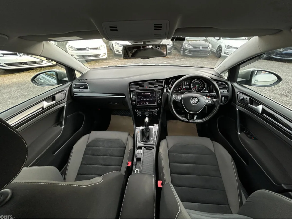 Volkswagen Golf Hatchback, Petrol, 2015, Silver