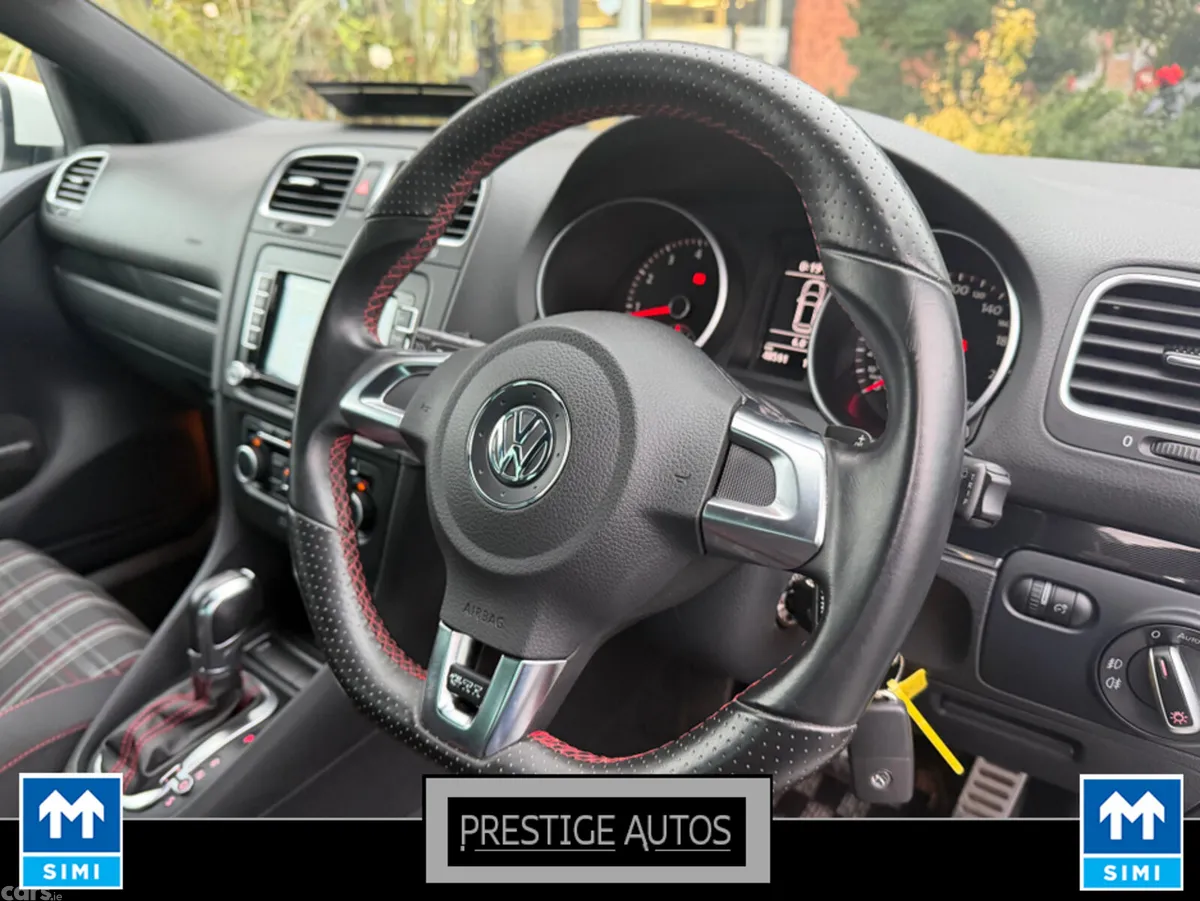 Volkswagen Golf Hatchback, Petrol, 2012, White