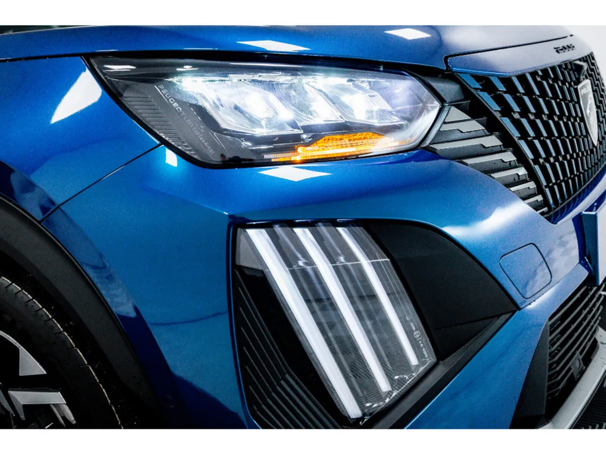 Peugeot 2008 SUV, Electric, 2026, Blue