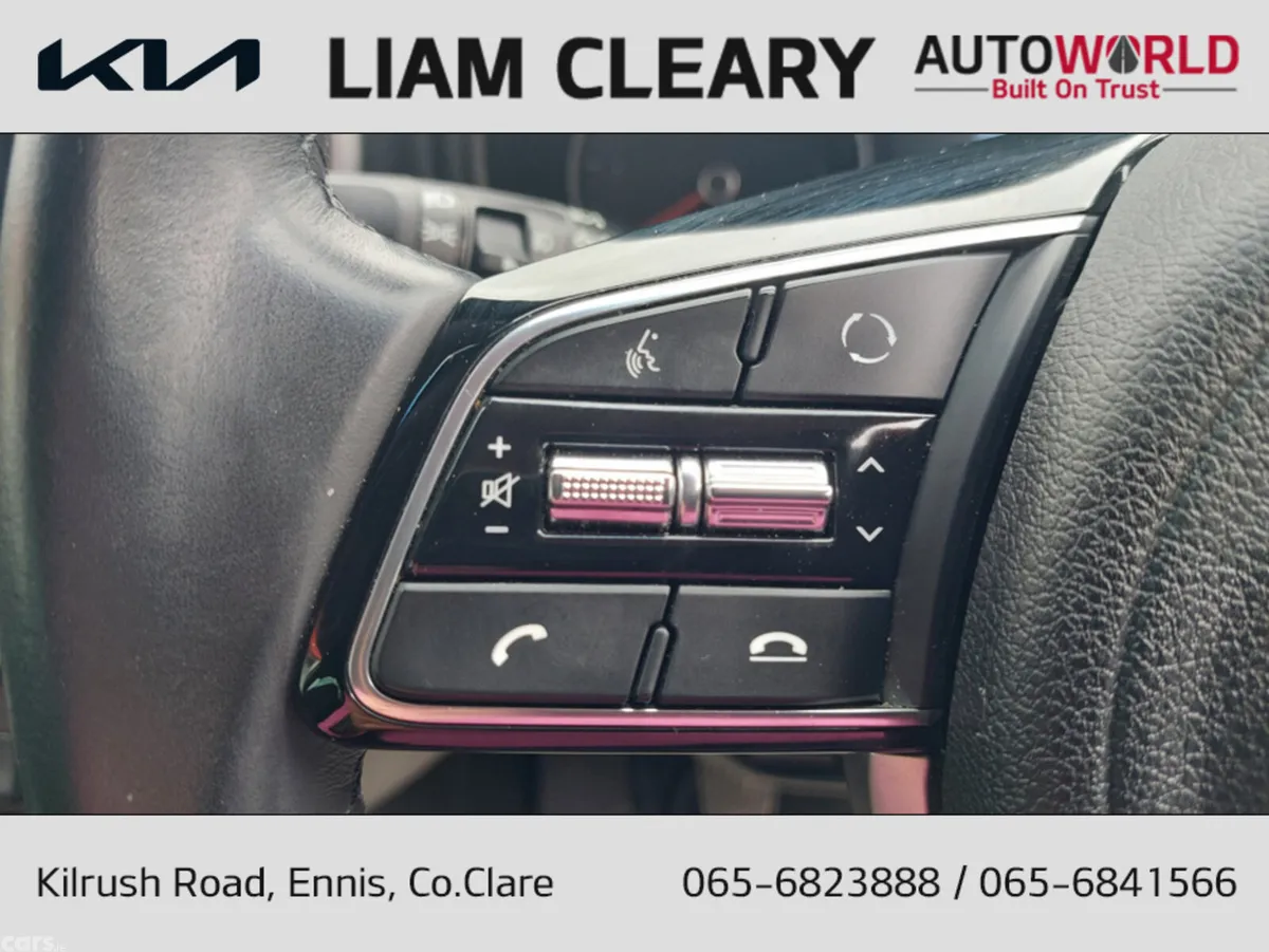 Kia Sportage MPV, Diesel Hybrid, 2021, White