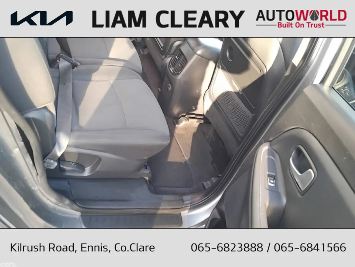 Kia Carens MPV, Diesel, 2015, Silver