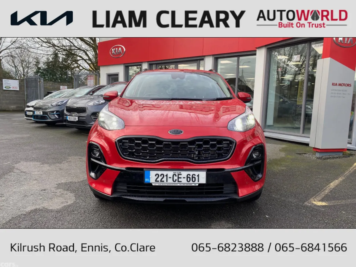 Kia Sportage MPV, Diesel Hybrid, 2022, Red