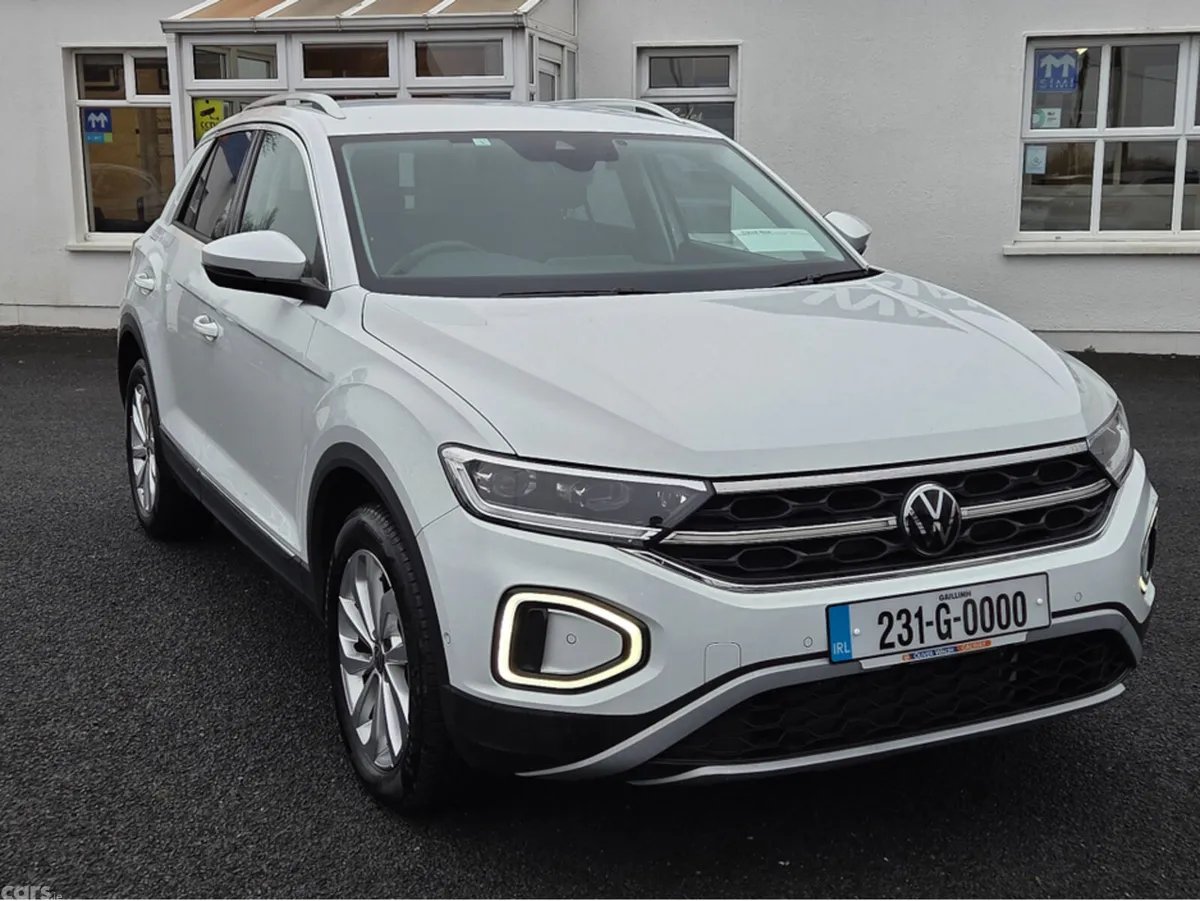 Volkswagen T-Roc SUV, Diesel, 2023, White