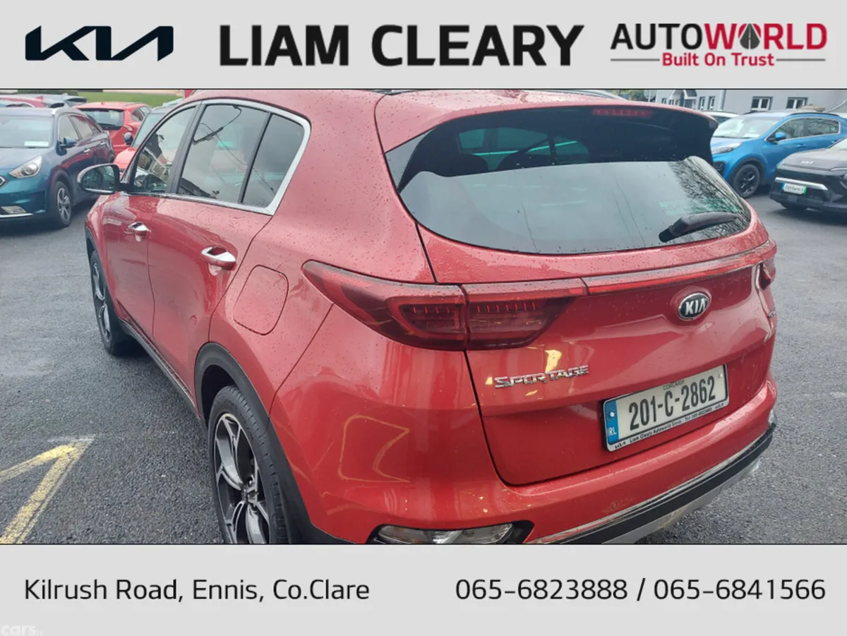 Kia Sportage MPV, Diesel, 2020, Red
