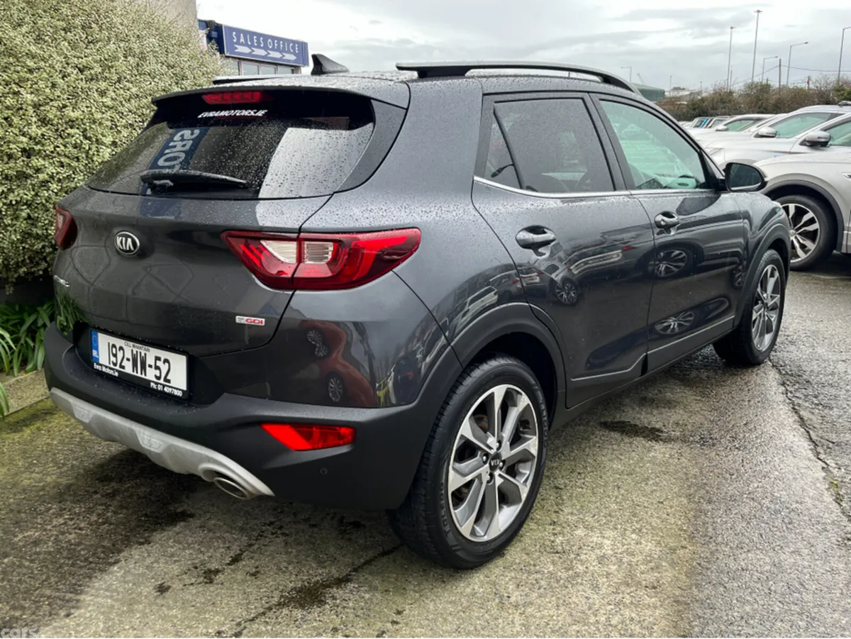 Kia Stonic Estate, Petrol, 2019, Grey