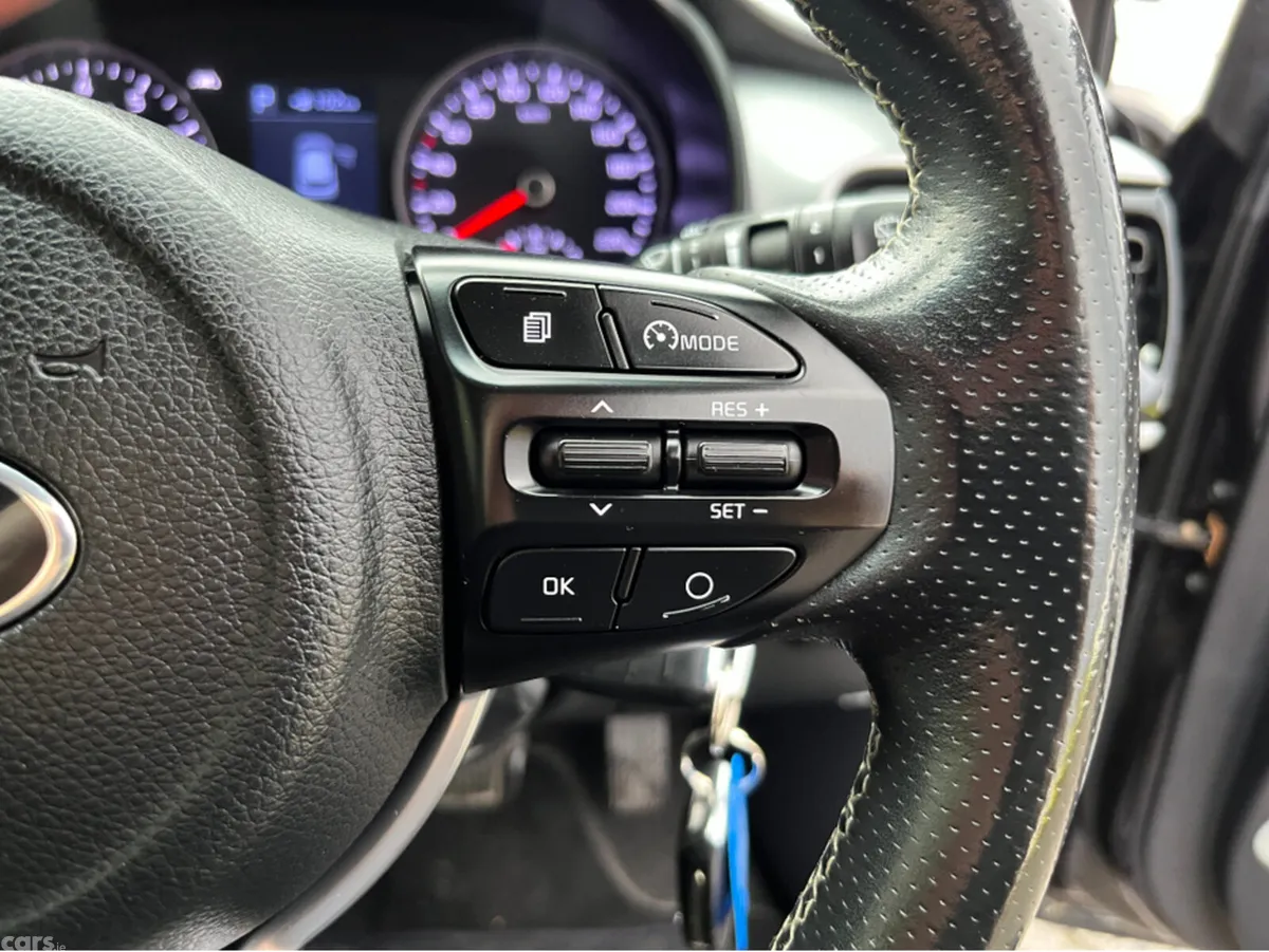 Kia Stonic Estate, Petrol, 2019, Grey