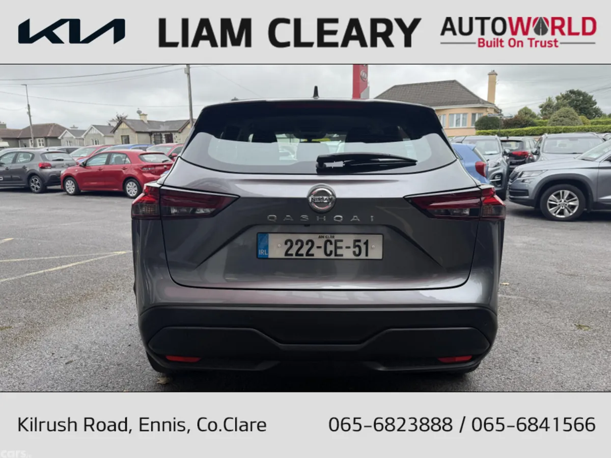 Nissan Qashqai MPV, Petrol, 2022, Grey