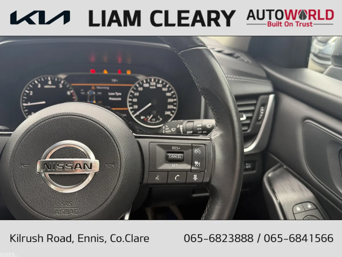 Nissan Qashqai MPV, Petrol, 2022, Grey