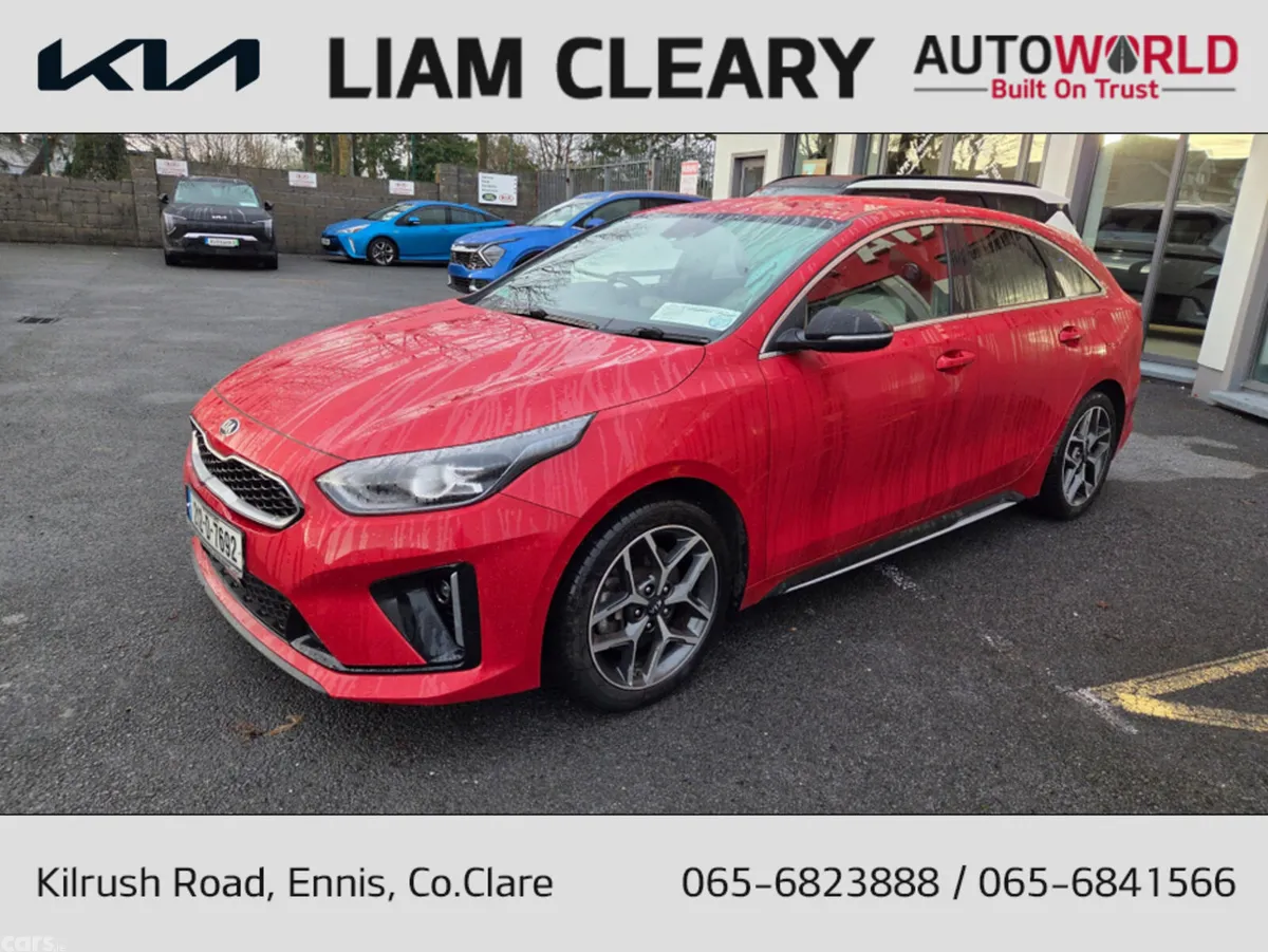 Kia ProCeed Hatchback, Petrol, 2021, Red