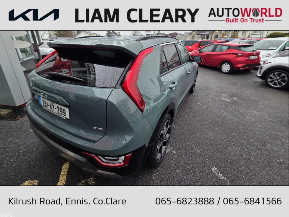 Kia Niro MPV, Petrol Plug-in Hybrid, 2023, Green