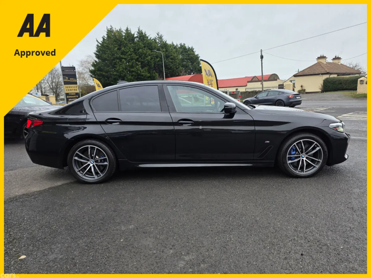 BMW 5-Series Saloon, Petrol Plug-in Hybrid, 2021, Black