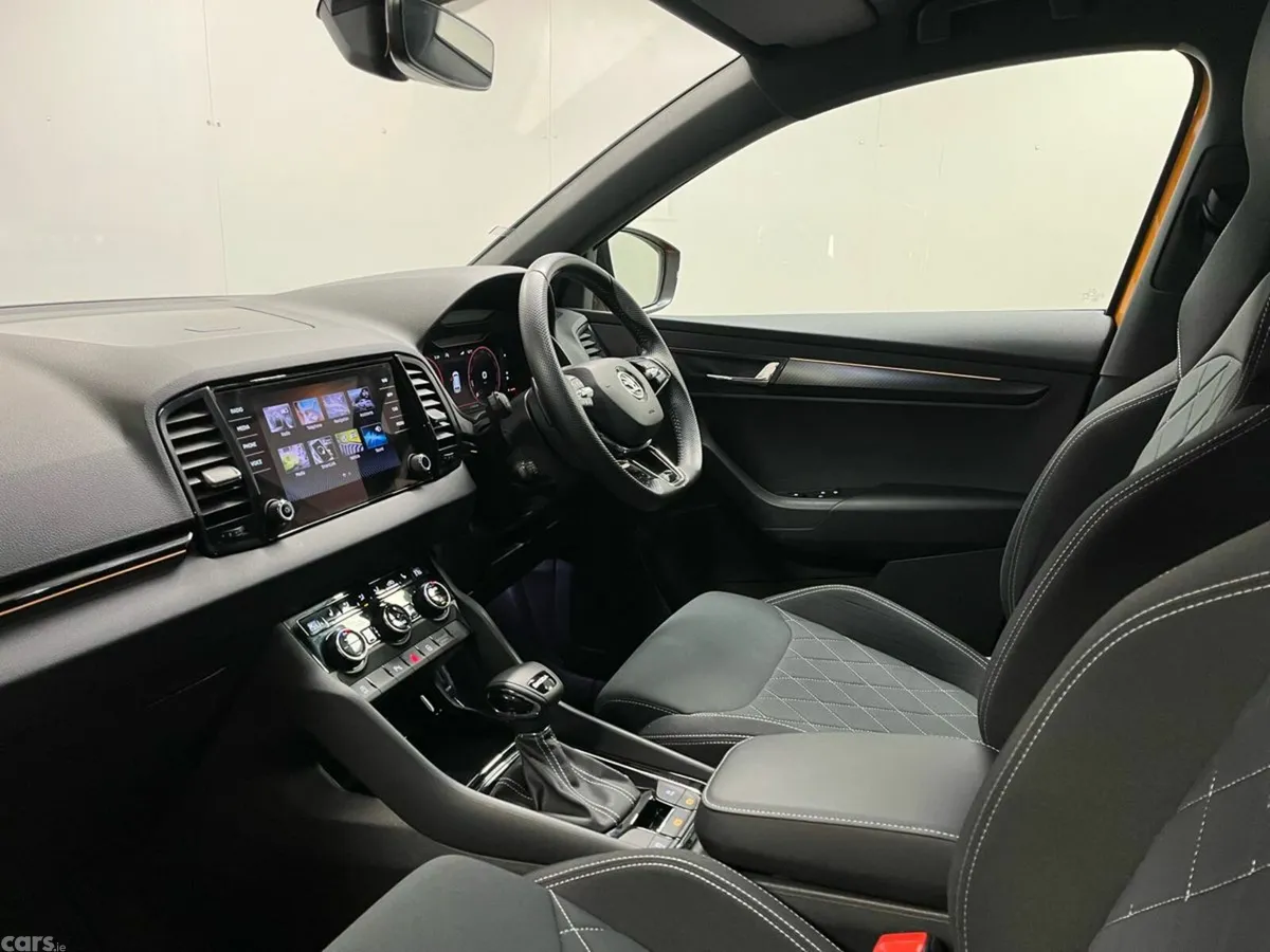 Skoda Karoq Estate, Diesel, 2023, Orange