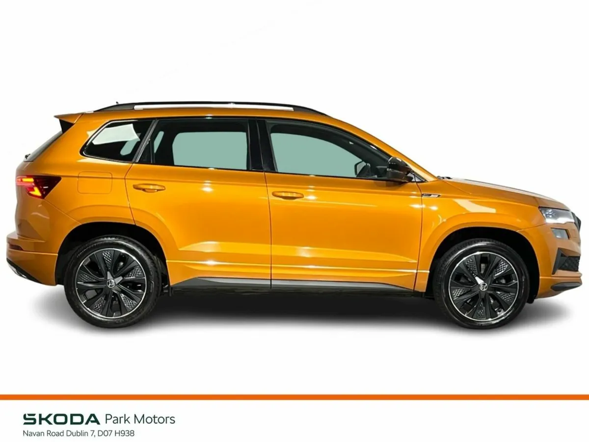 Skoda Karoq Estate, Diesel, 2023, Orange