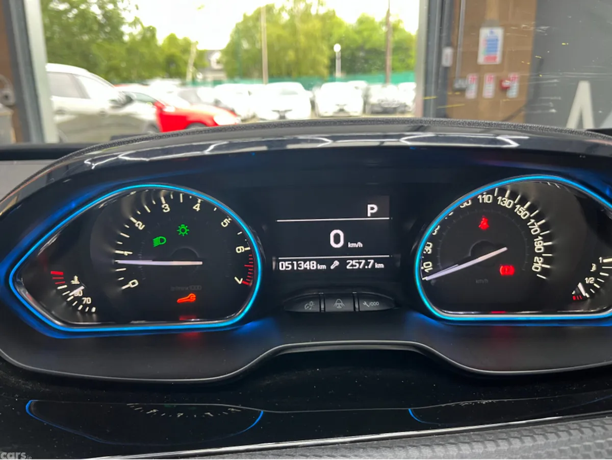 Peugeot 2008 SUV, Petrol, 2020, Silver