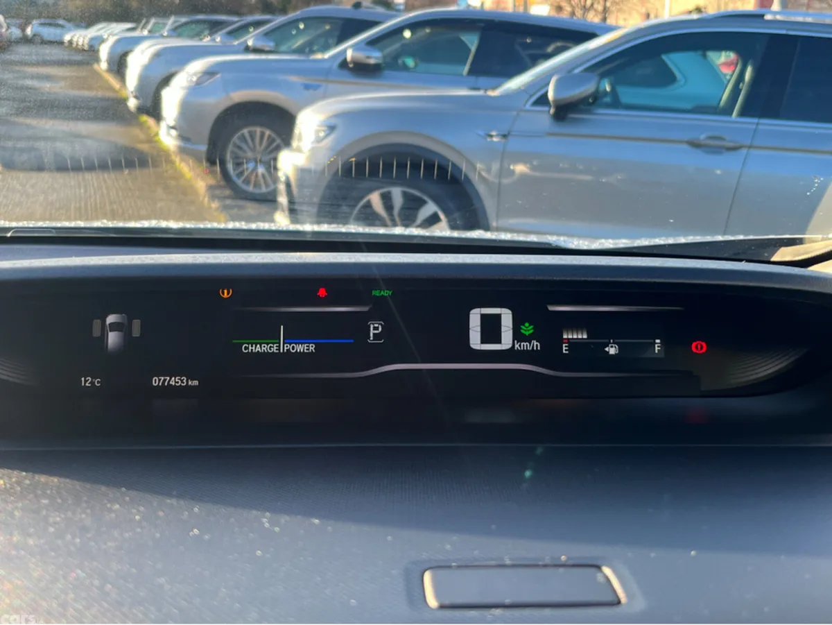 Honda Stepwagon MPV, Petrol Hybrid, 2018, Silver