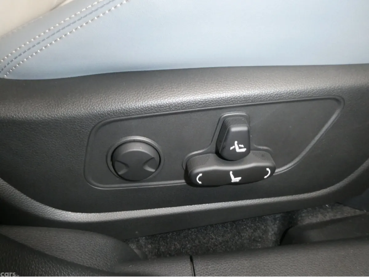 KGM Torres EVX SUV, Electric, 2026, Blue