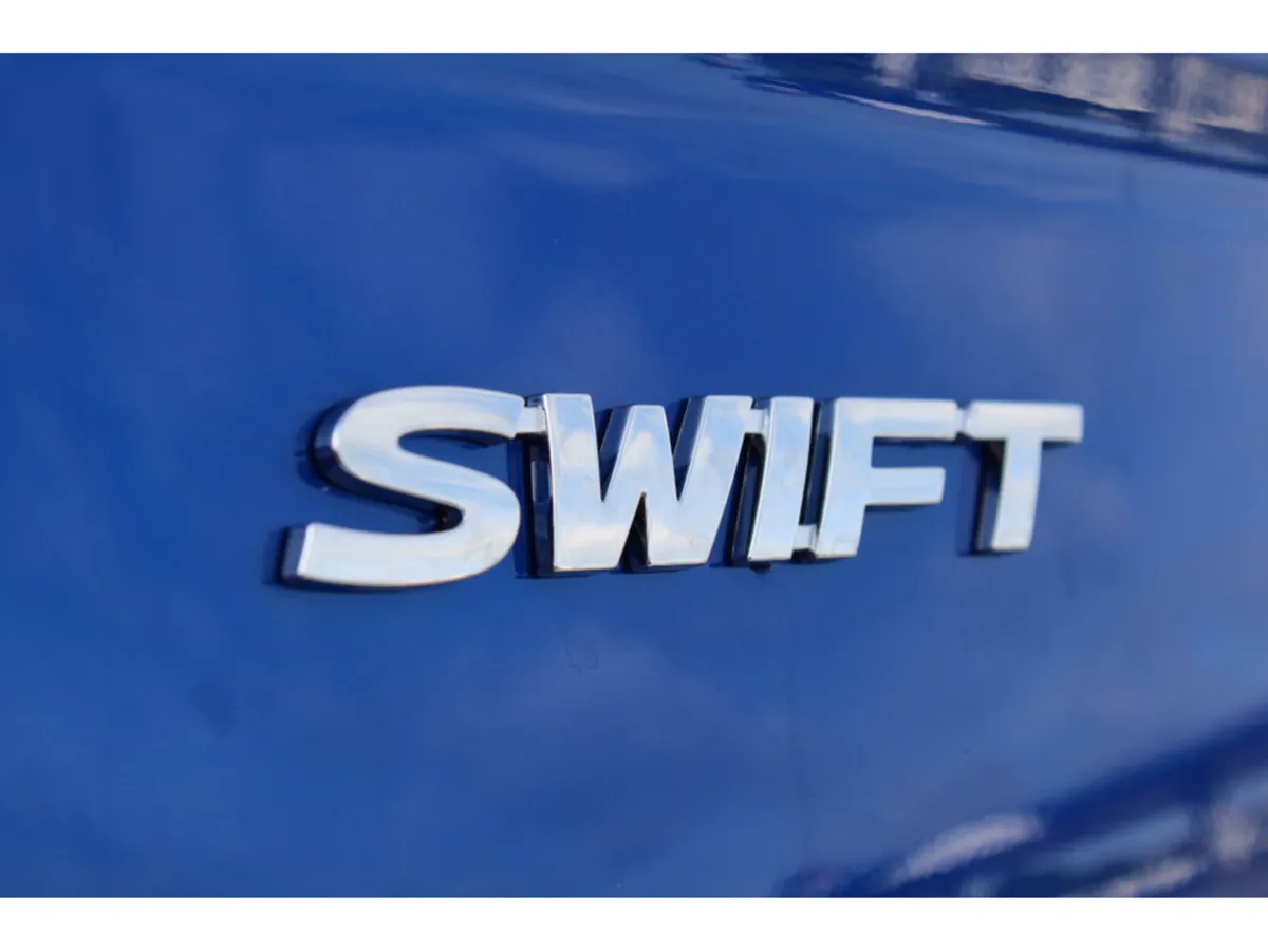 Suzuki Swift Hatchback, Petrol Hybrid, 2027, Blue