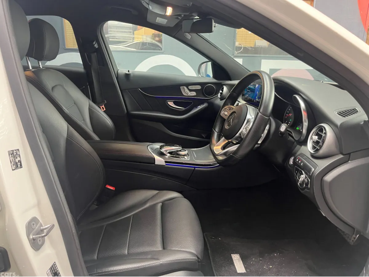 Mercedes-Benz C-Class Saloon, Petrol, 2019, White