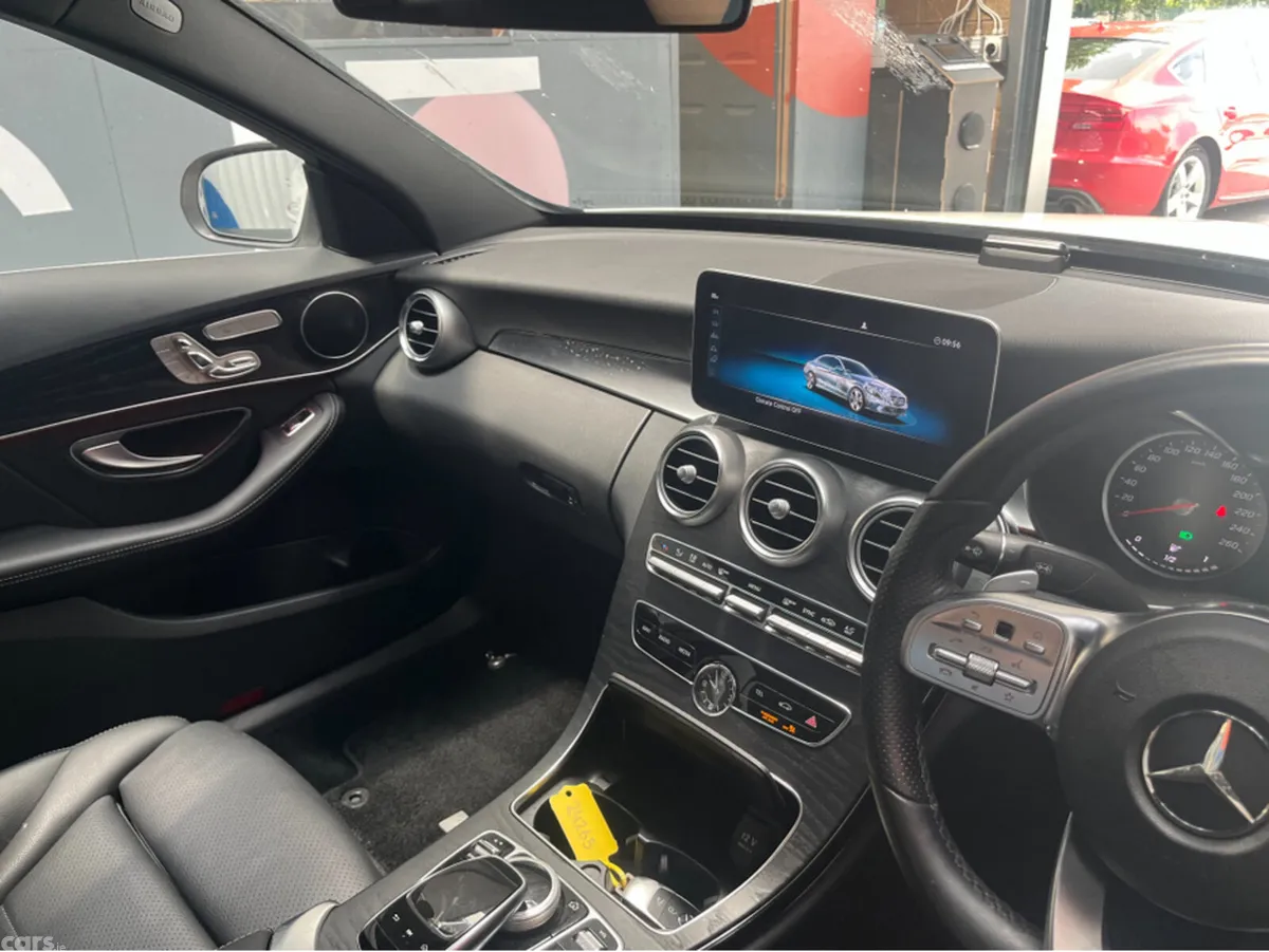 Mercedes-Benz C-Class Saloon, Petrol, 2019, White