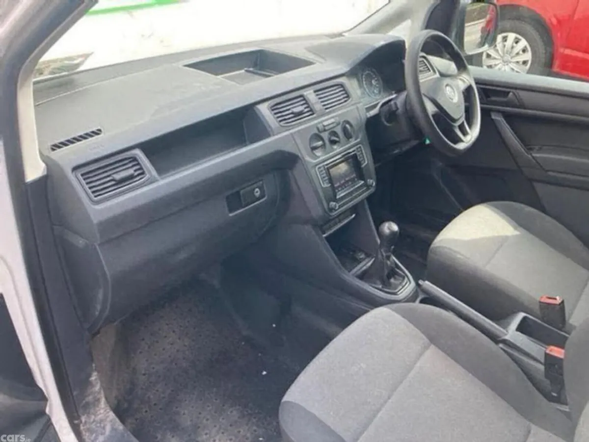 Volkswagen Caddy Van, Diesel, 2018, White