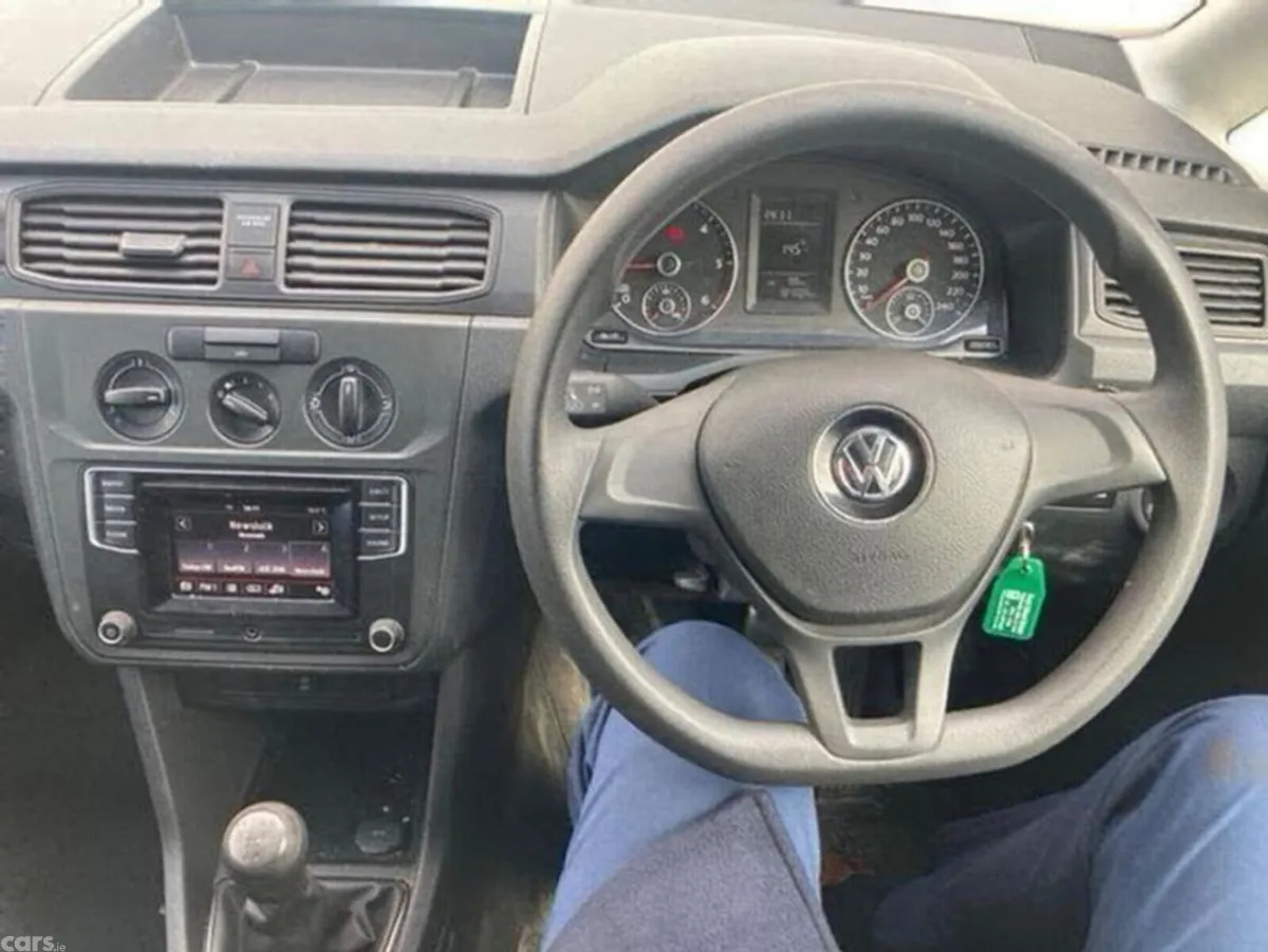 Volkswagen Caddy Van, Diesel, 2018, White